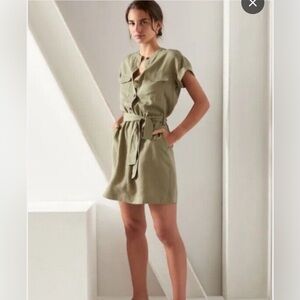 Banana Republic Short Sleeve Utility Dress